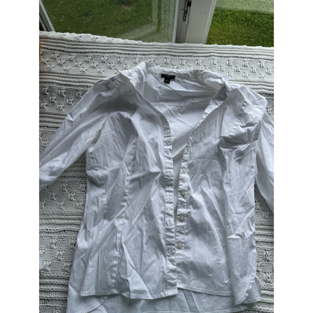 1 Anne Taylor White Button Down Shirt